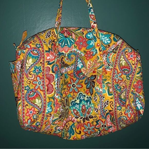 Vera Bradley Large Travel Bag - Picture 2 of 7
